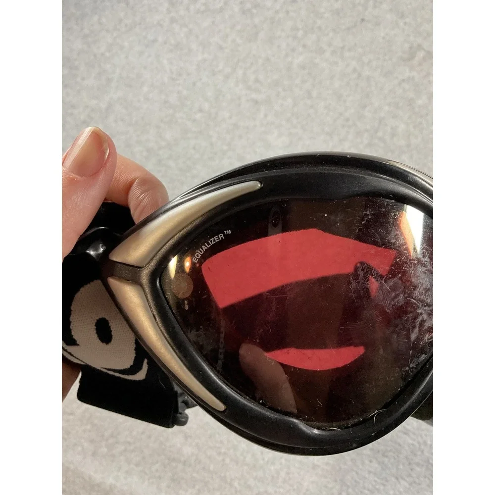 Bolle Chrono 2000 Ski Goggles Polar Vermillon Lens Black Silver Equalizer